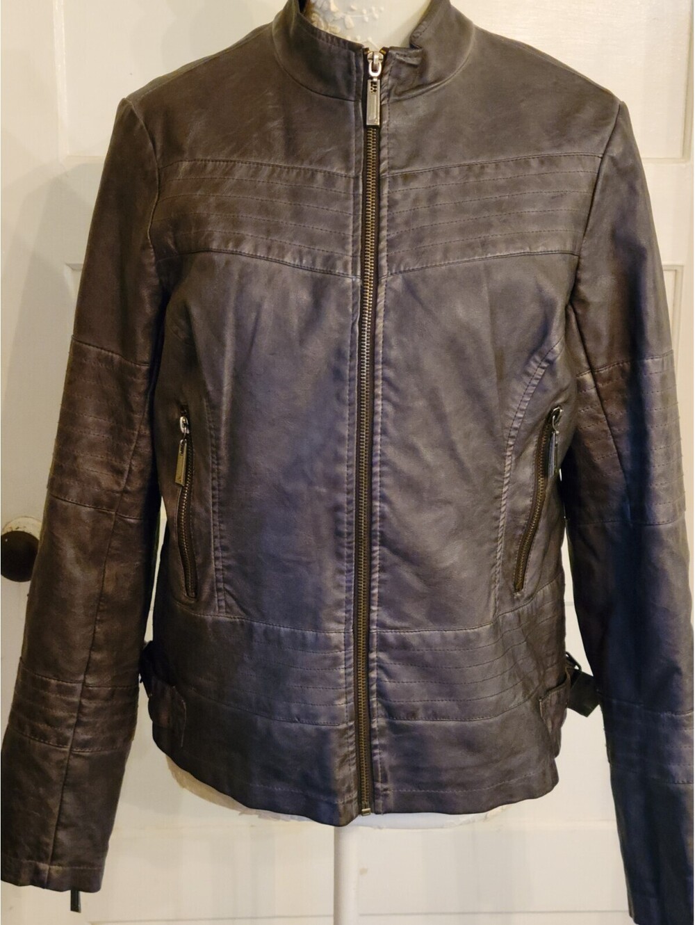 J2 Vegan Faux Leather Jacket Lined Zipper Pockets  Large Juniors Gray